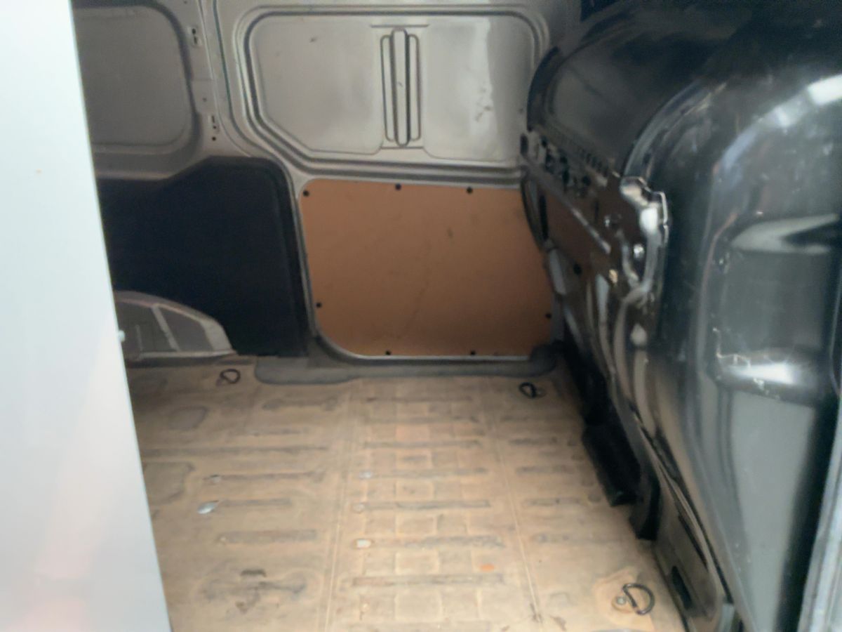 Ford Transit 2017 — photo 20