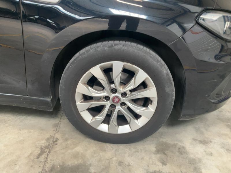 Fiat Tipo 1.4 Lounge 2019 – снимка 11