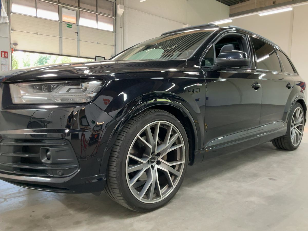 Audi Q7 50 TDI quattro