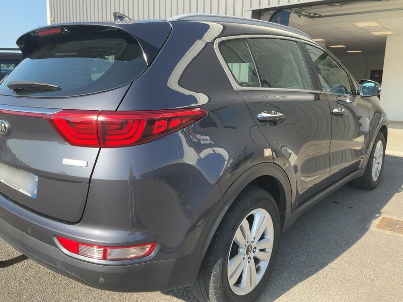 Kia Sportage 1.7 CRDi Active 2WD 2018 – снимка 8