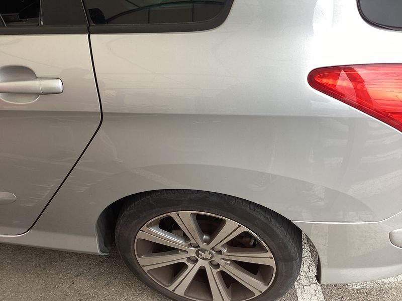 Peugeot 308 1.6 HDi Envy 2013 – снимка 27