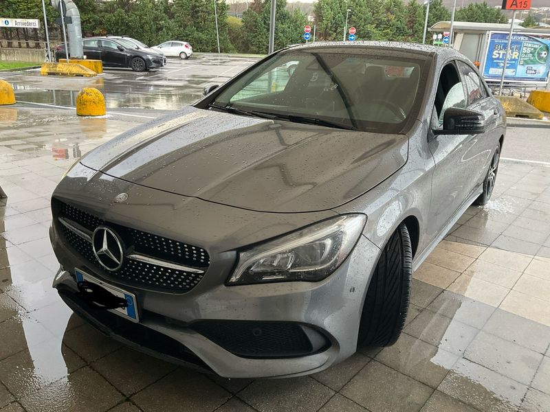 Mercedes-Benz CLA-Klasse CLA 200 d Premium — zdjęcie 1