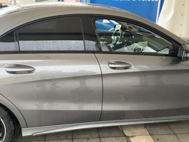 Mercedes-Benz CLA-Klasse CLA 200 d Premium — zdjęcie 7