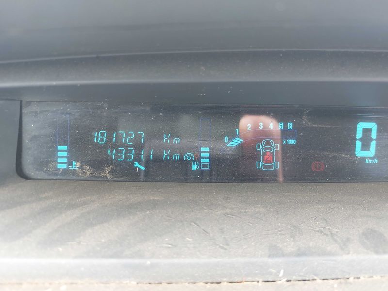 Renault Scenic 1.5 dCi Latitude — zdjęcie 12