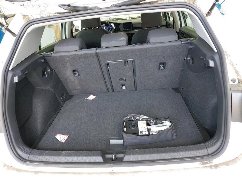 Volkswagen Golf VIII 2.0 TDI Style — zdjęcie 19