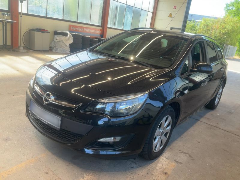 Opel Astra 1.6 CDTI DPF Style