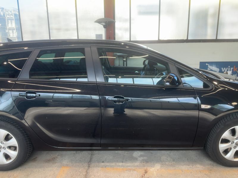 Opel Astra 1.6 CDTI DPF Style — zdjęcie 7