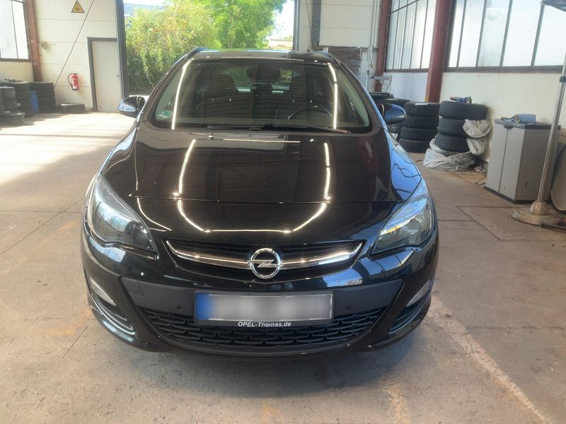 Opel Astra 1.6 CDTI DPF Style — zdjęcie 9