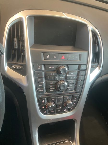 Opel Astra 1.6 CDTI DPF Style 2016 – снимка 27