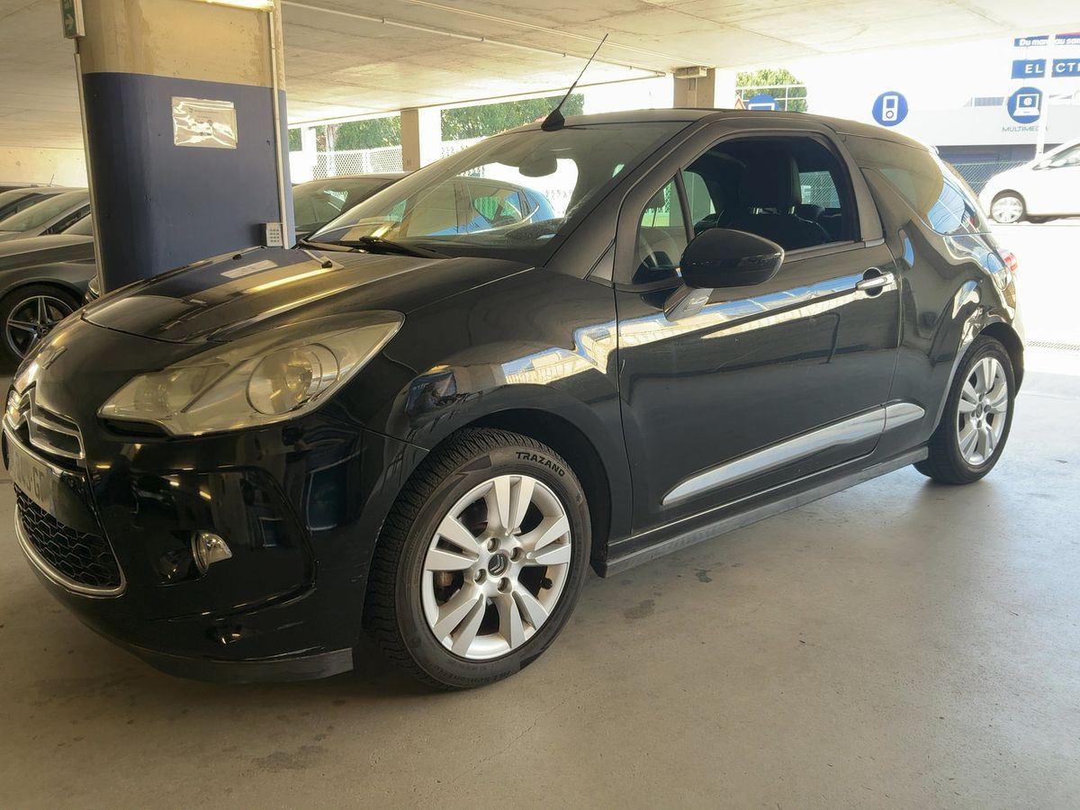 Citroen DS3 Cabrio 1.6 VTi SoChic