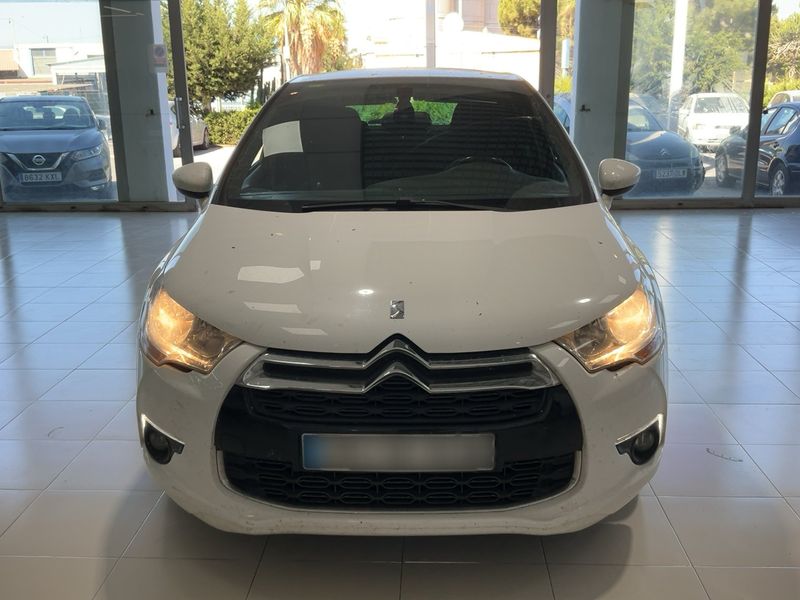 Citroen DS4 1.6 HDi Design — zdjęcie 9