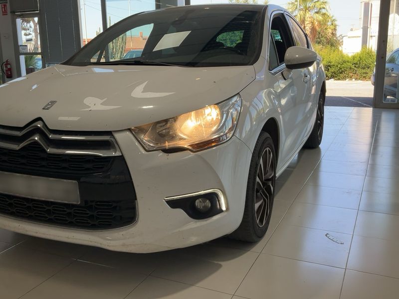 Citroen DS4 1.6 HDi Design — zdjęcie 2