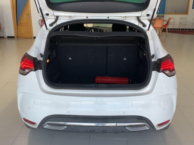 Citroen DS4 1.6 HDi Design — zdjęcie 10