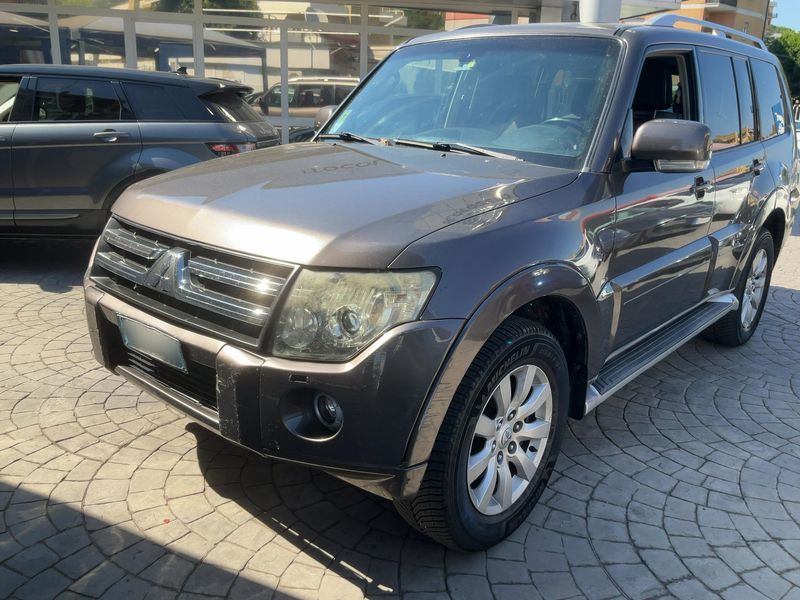 Mitsubishi Pajero 3.2 DI-D Limited Edition