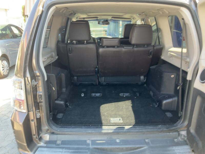 Mitsubishi Pajero 3.2 DI-D Limited Edition — zdjęcie 10