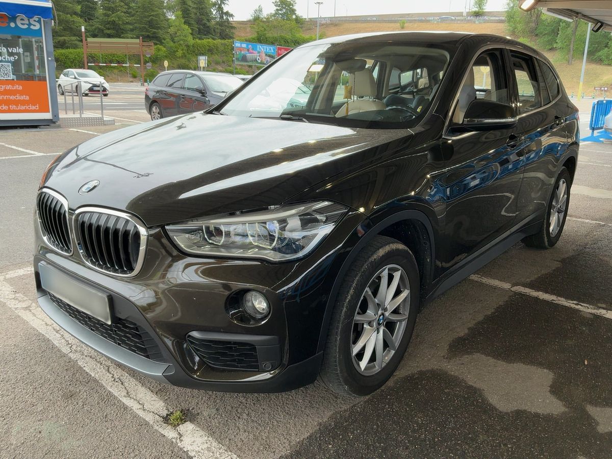 BMW X1 2016 — photo 1