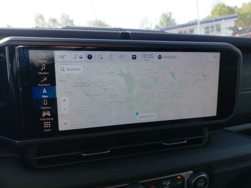 Jeep Wrangler Unlimited 2.0 TGDi Sahara — zdjęcie 13