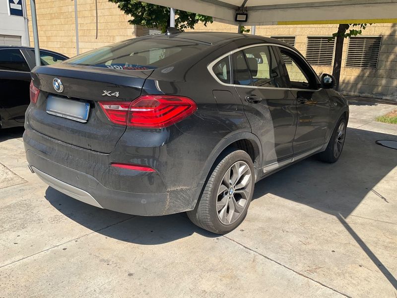 BMW X4 xDrive 20d — zdjęcie 6