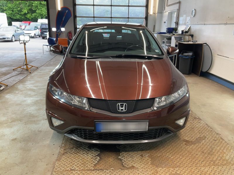Honda Civic 1.8 VTEC Sport — zdjęcie 9