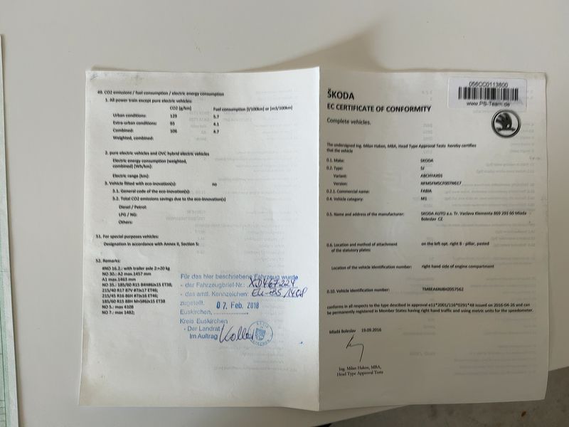 Skoda Fabia 1.0 MPI Active — zdjęcie 16