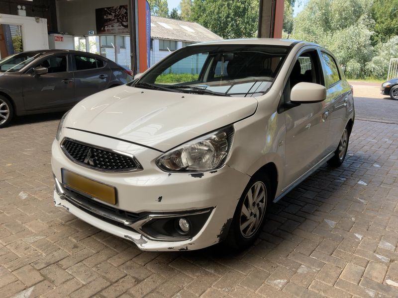 Mitsubishi Space Star 1.2 Invite Connect