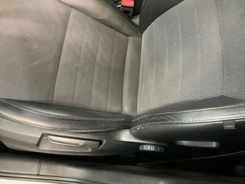 Skoda Octavia 2.0 TDI Elegance 2013 – снимка 24