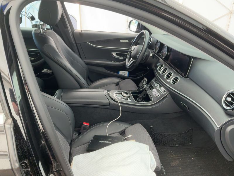 Mercedes-Benz E-Klasse E 200 d T Avantgarde — zdjęcie 11