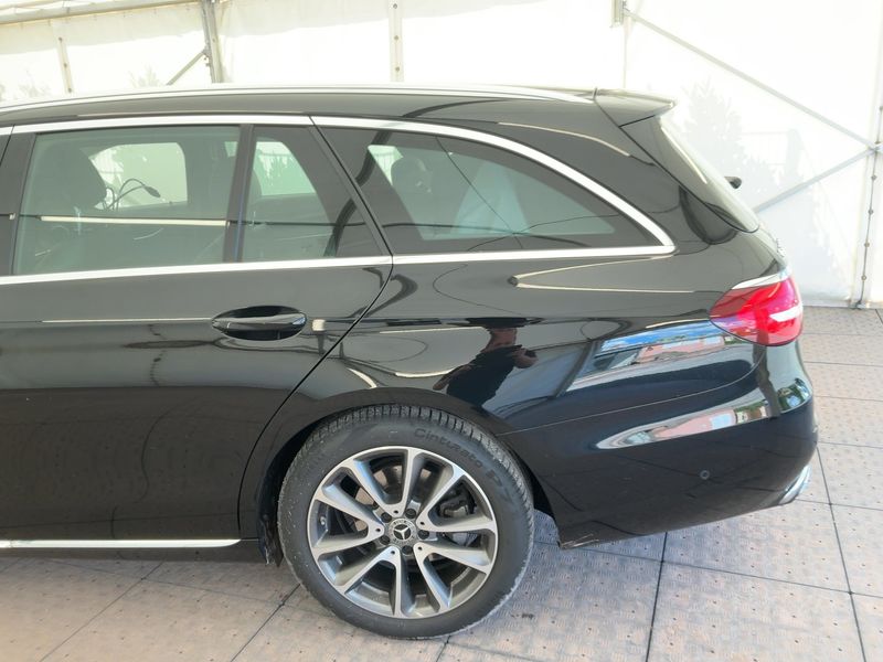 Mercedes-Benz E-Klasse E 200 d T Avantgarde — zdjęcie 3