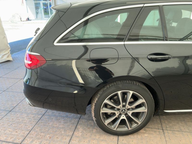 Mercedes-Benz E-Klasse E 200 d T Avantgarde — zdjęcie 6