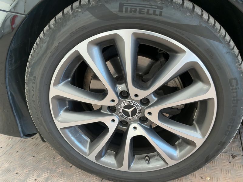 Mercedes-Benz E-Klasse E 200 d T Avantgarde 2019 – снимка 3
