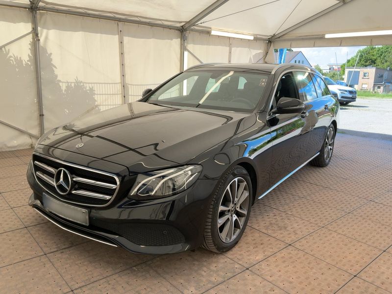 Mercedes-Benz E-Klasse E 200 d T Avantgarde — zdjęcie 1