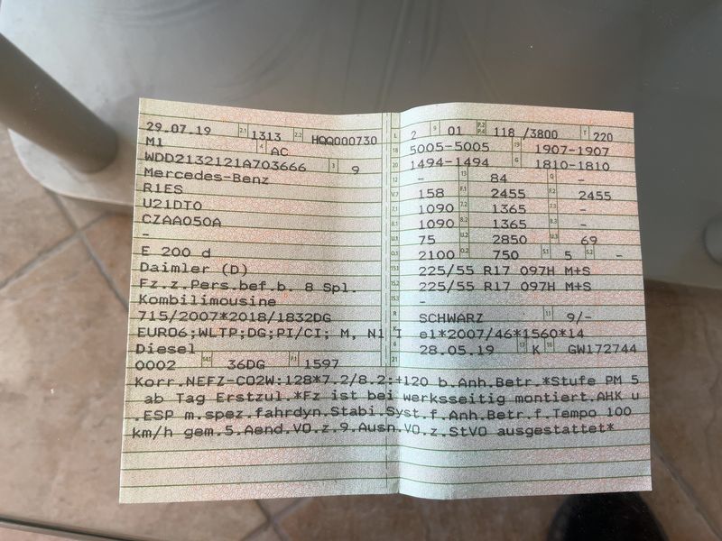 Mercedes-Benz E-Klasse E 200 d T Avantgarde — zdjęcie 15
