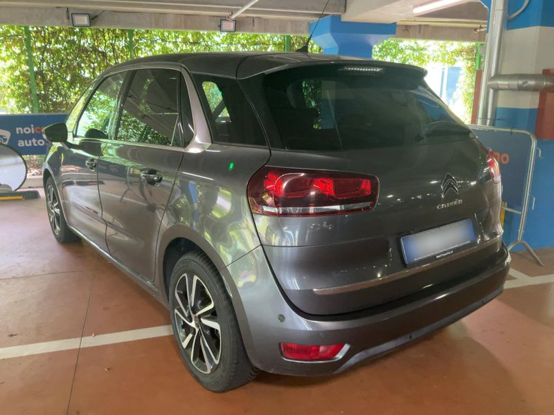 Citroen C4 Picasso 2.0 Blue-HDi Shine — zdjęcie 3