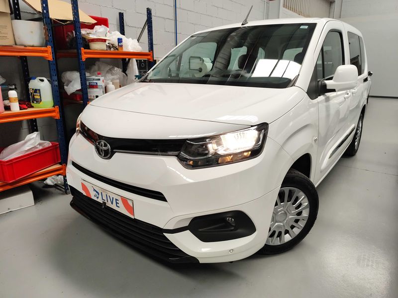 Toyota ProAce City 1.5 D-4D Combi L1 VX
