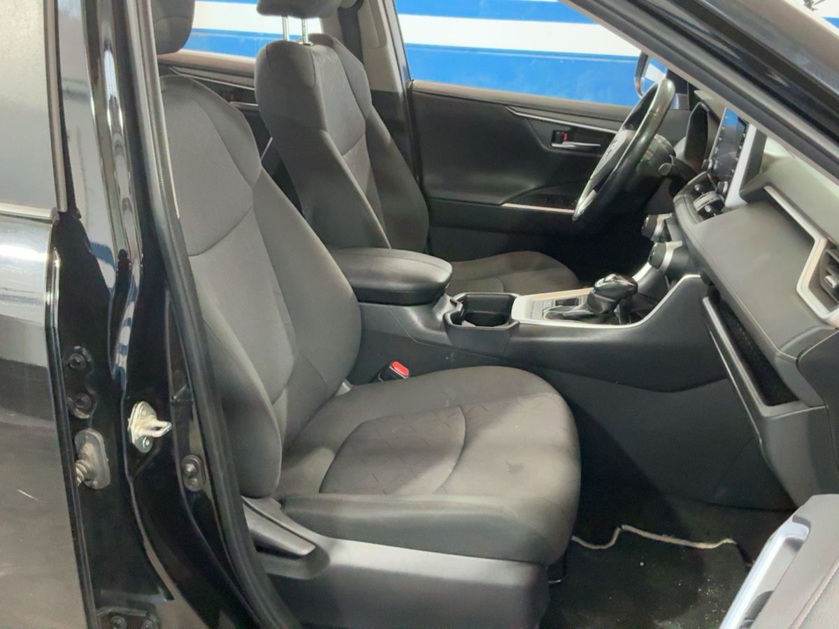 Toyota RAV 2021 — photo 17