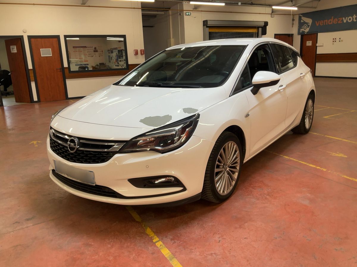 Opel Astra 2015