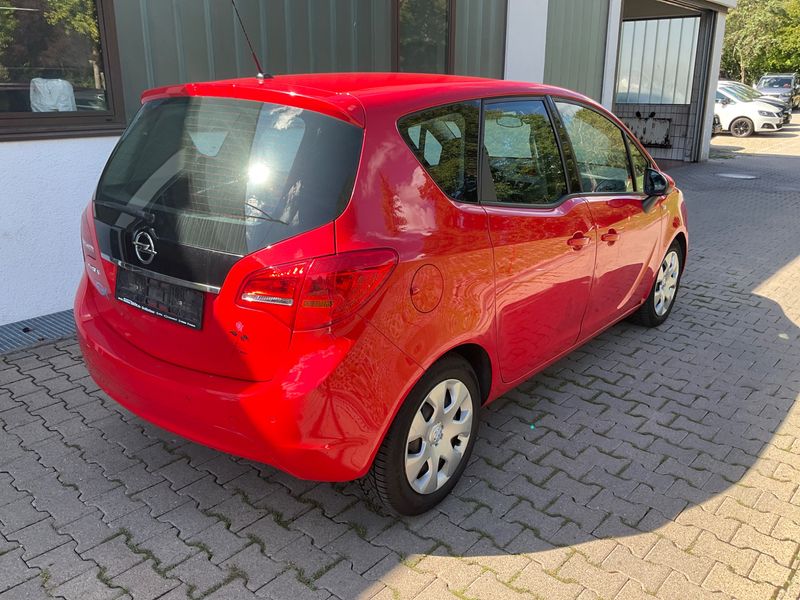 Opel Meriva 1.4 Turbo Edition — zdjęcie 2