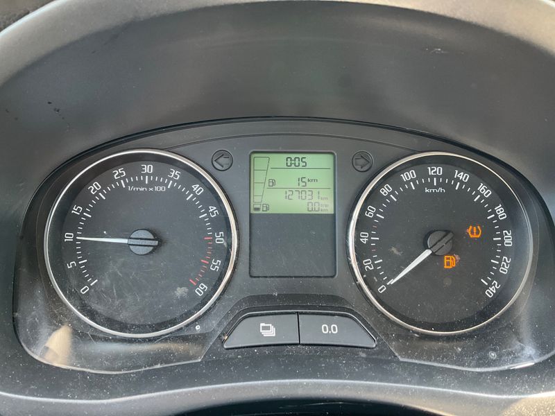 Skoda Fabia 1.6 TDI Active+ 2015 – снимка 4