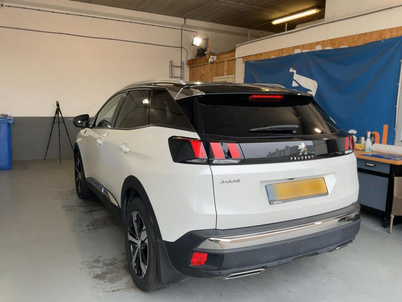 Peugeot 3008 1.2 PureTech Crossway — zdjęcie 3