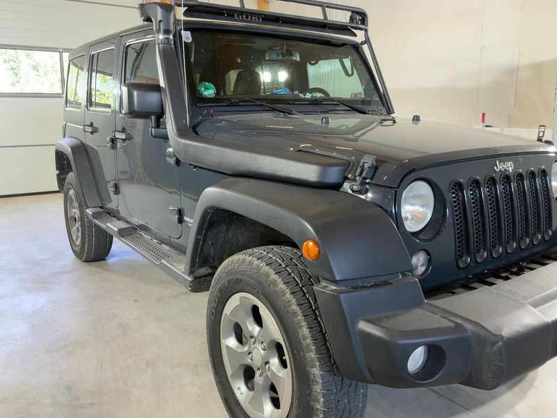 Jeep Wrangler Unlimited 2.8 CRD Rubicon — zdjęcie 8
