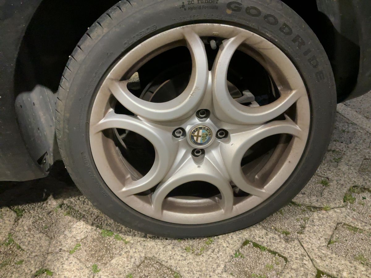 Alfa Romeo 2014 — photo 6
