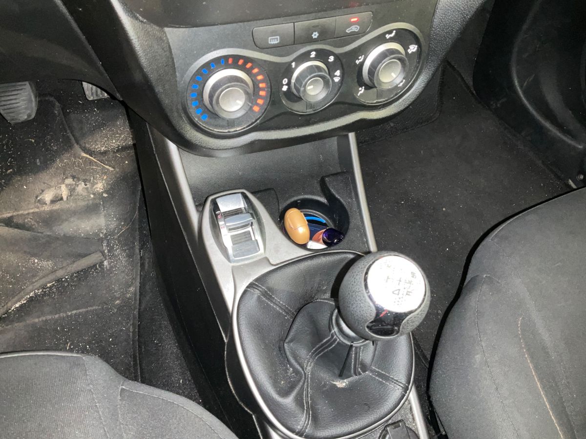 Alfa Romeo 2014 — photo 27