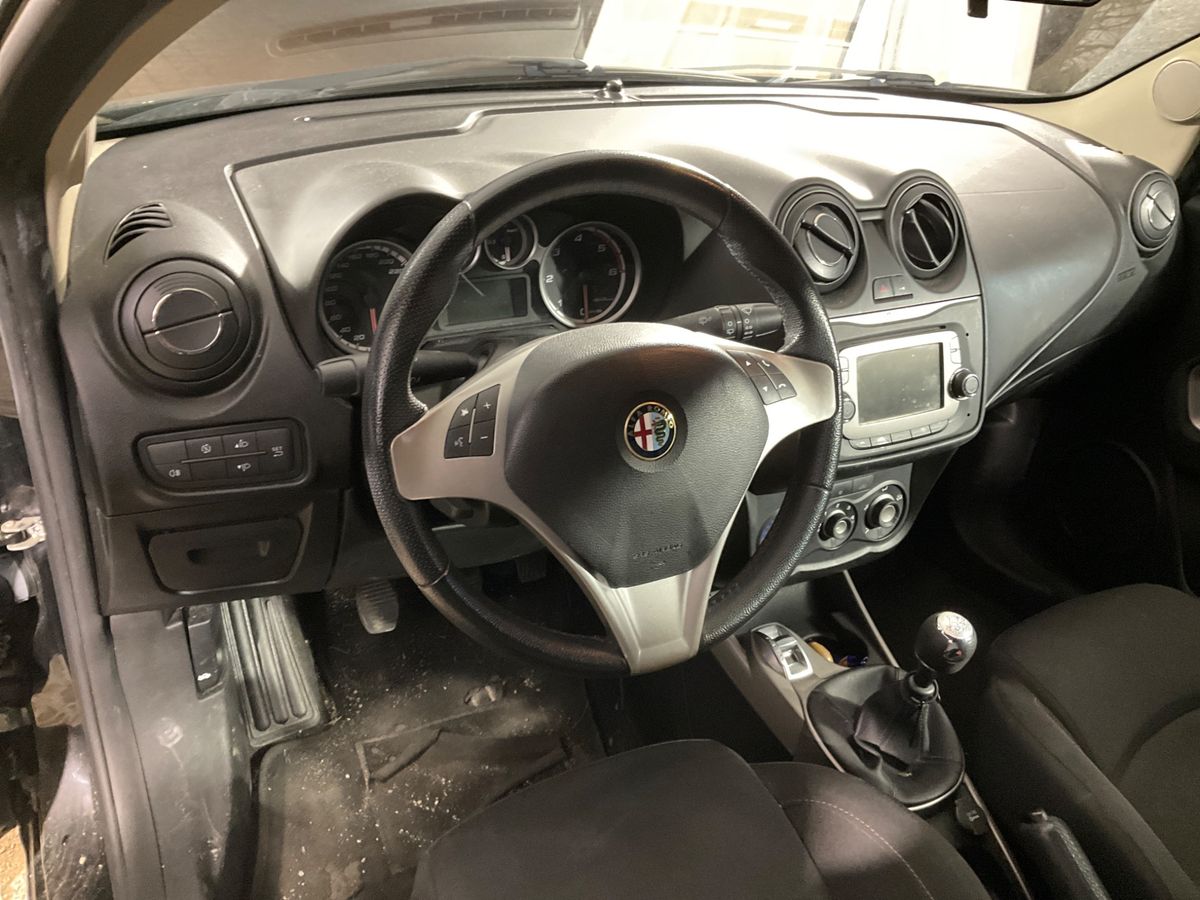 Alfa Romeo 2014 — photo 38