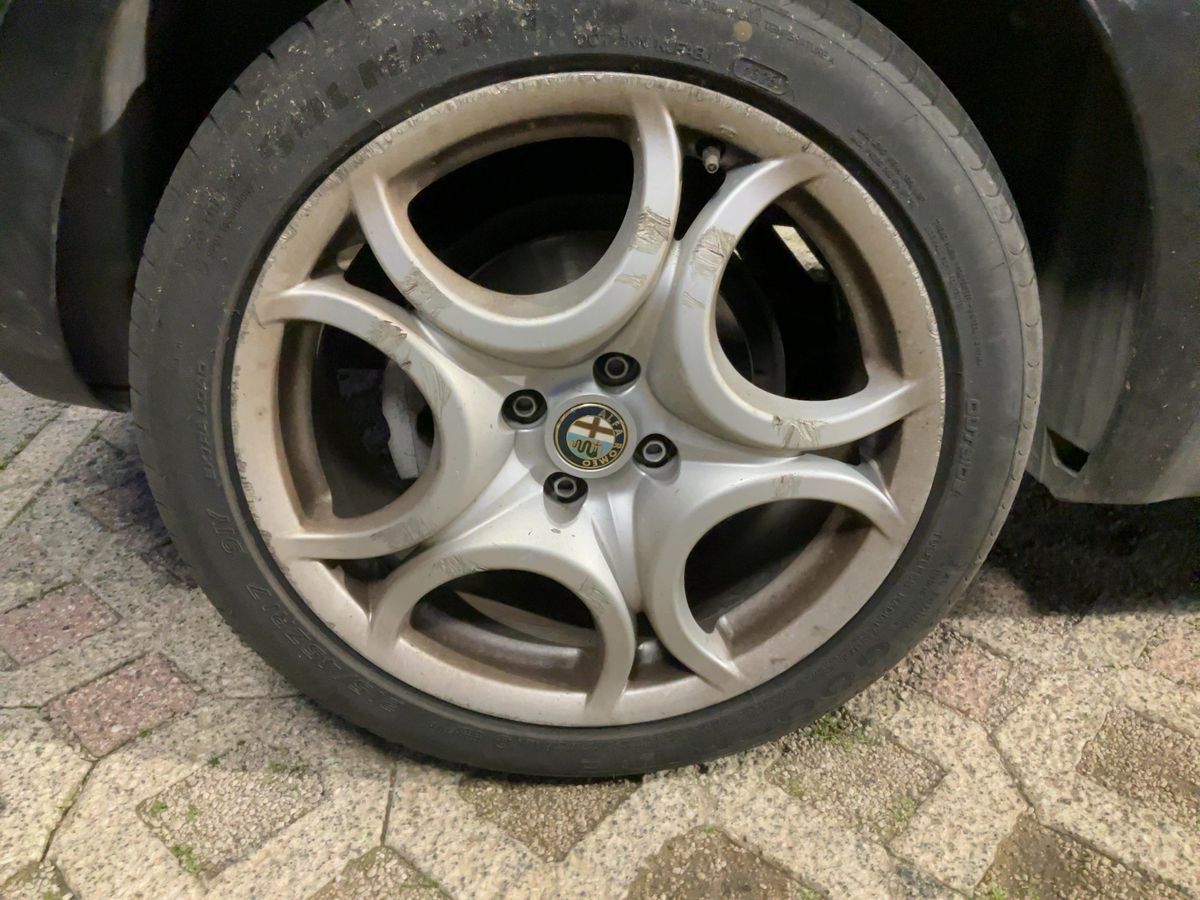 Alfa Romeo 2014 — photo 10