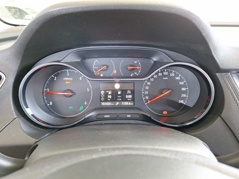 Opel Grandland X 1.6 CDTI Elite — zdjęcie 12