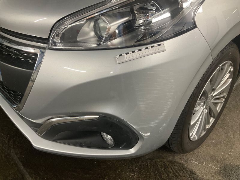 Peugeot 208 1.2 PureTech Allure 2018 – снимка 24
