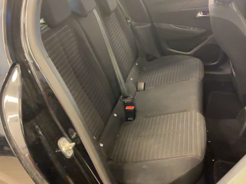 Peugeot 208 1.2 PureTech Active Pack 2021 – снимка 19