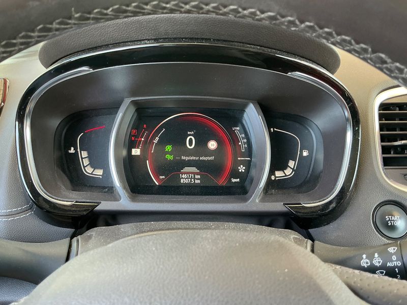 Renault Espace 1.6 dCi Energy Initiale Paris — zdjęcie 13