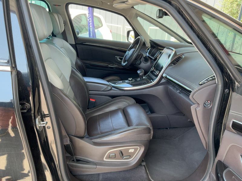 Renault Espace 1.6 dCi Energy Initiale Paris — zdjęcie 11
