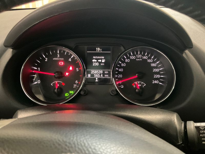 Nissan Qashqai 1.5 Turbodiesel Acenta — zdjęcie 4